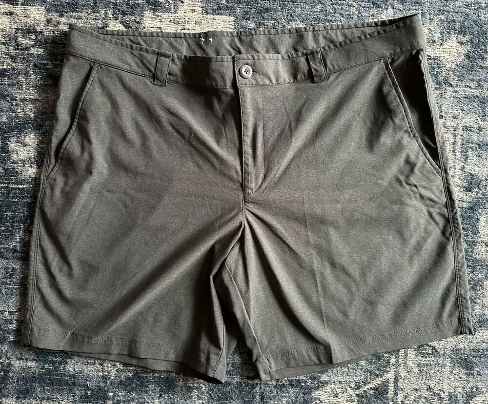Columbia Shorts Mens Size 42W/8L Gray Polyester Nylon Flat Front Pockets Outdoor